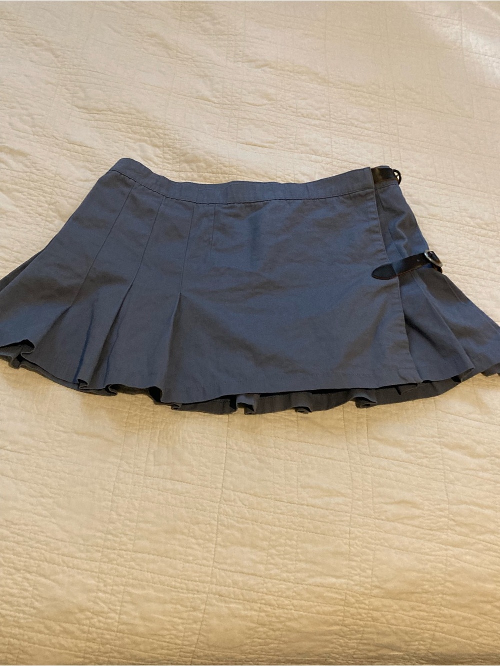 Brandy Melville Blue Adjustable Pleated Mini Skirt with Side Buckle Accents